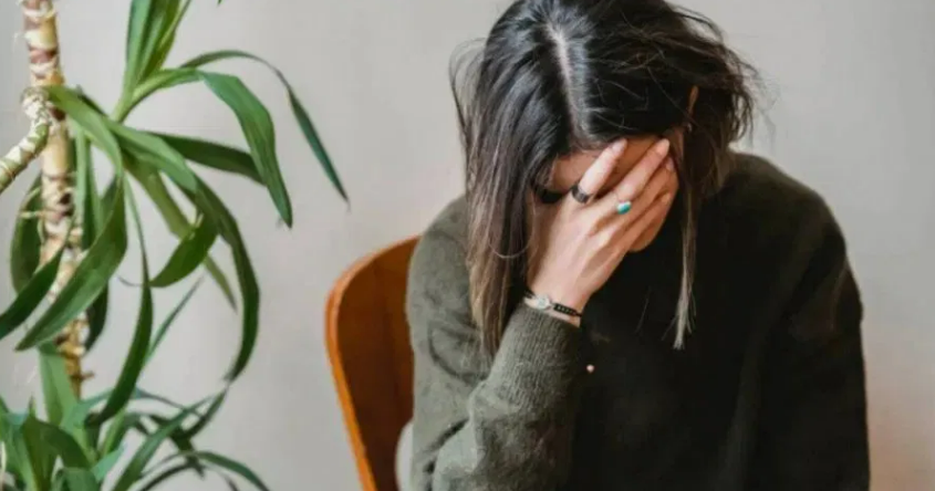 退休妇女误信“美籍华裔”网友 被骗光102万美元积蓄 如今卖房偿债……