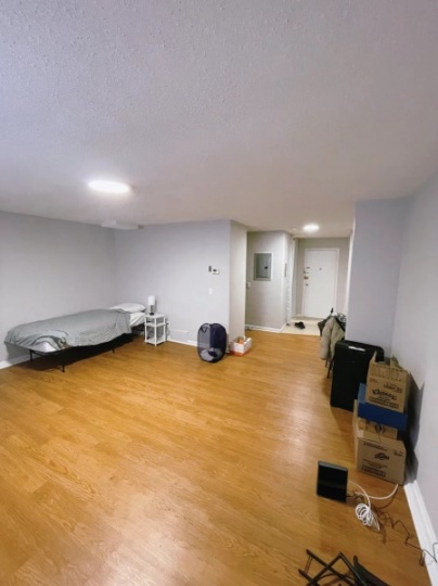 BU暑期短租一楼超大Studio，每月$1999，配全套家具，生活便利