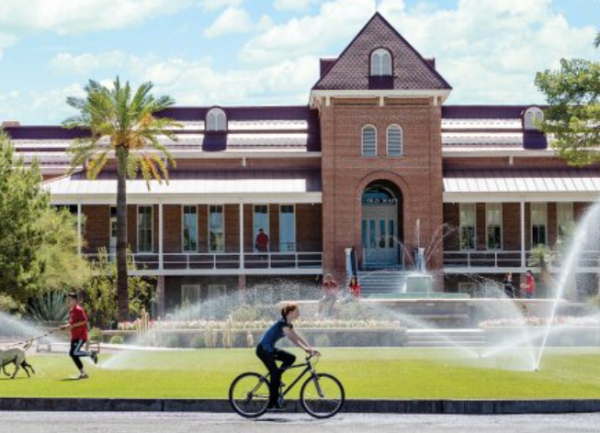 亚利桑那大学 (University of Arizona)
