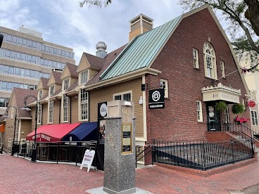 Brattle Theatre