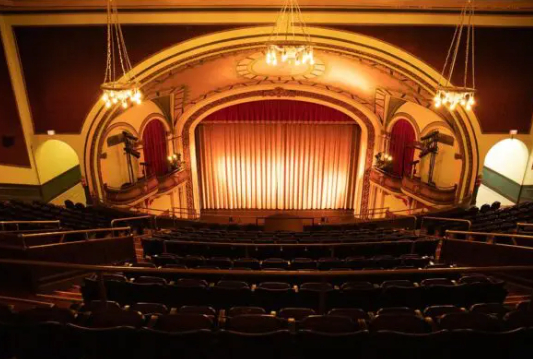 Somerville Theatre