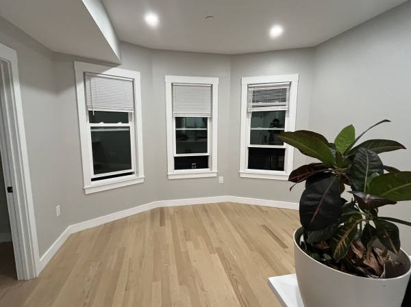 🏠超绝性价比,红线JFK/UMass 站4b2b房子找室友!