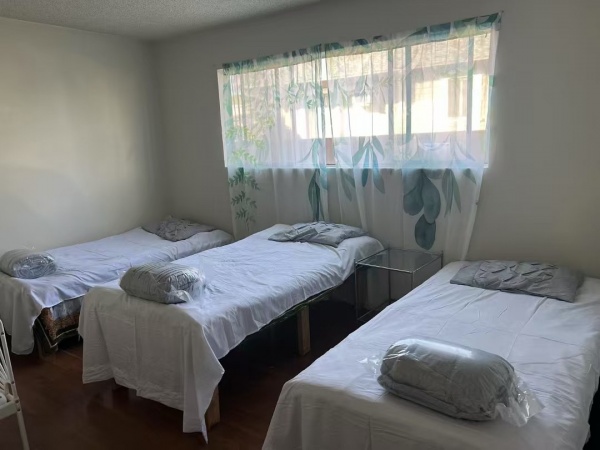 八福旅馆，干净安静！空出1个男床位，距离丁胖子走路8分钟