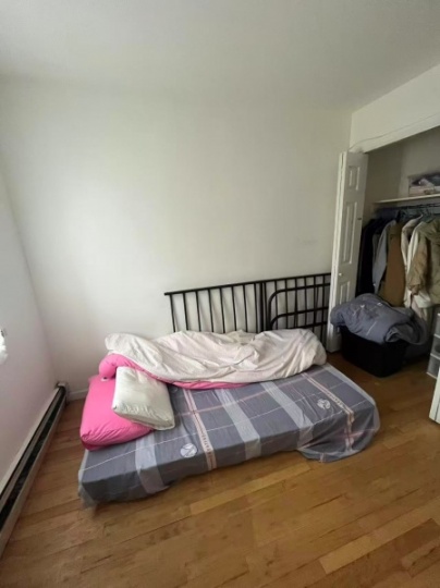 离法拉盛缅街走路20-25分钟，两房两厕所其中一个单房出租$800