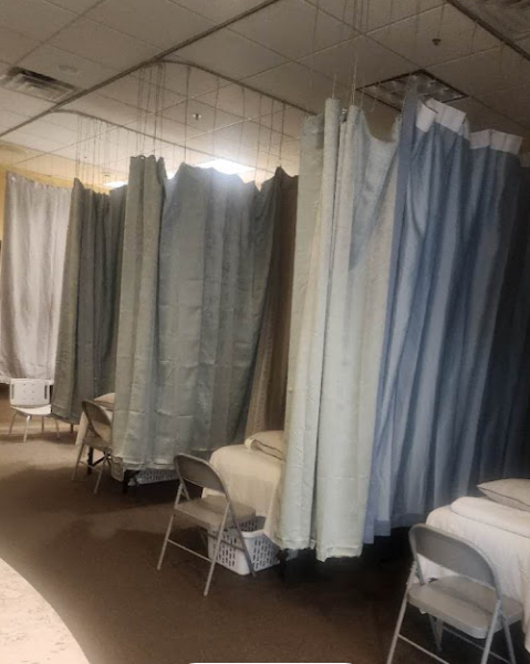 Massage Room For Sale near Concord Mall, Wilmingt Massage Room For Sale near Concord Mall, Wilmingt