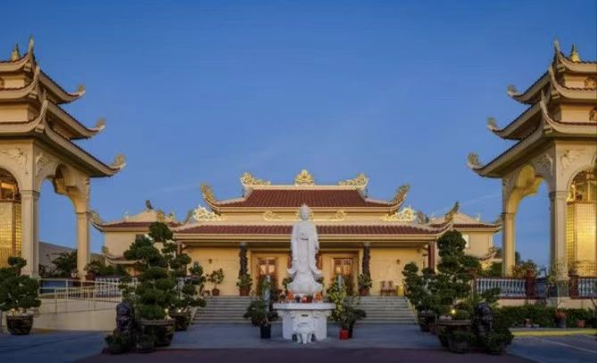 南加州震惊丑闻！亚裔尼姑控方丈性侵、人口贩运，涉案超百人