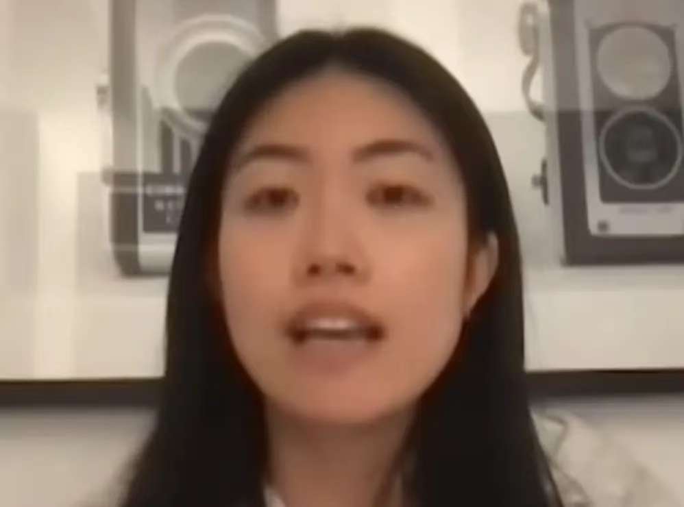 热门餐馆被爆歧视亚裔/华人！女子被安排“坐在角落” 好位置全留给白人 老板：“你误会了”