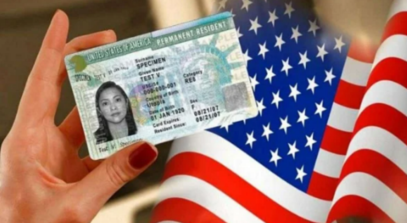 美国绿卡审批趋严！三大移民类别批准率下降，移民局强调加强背景审查